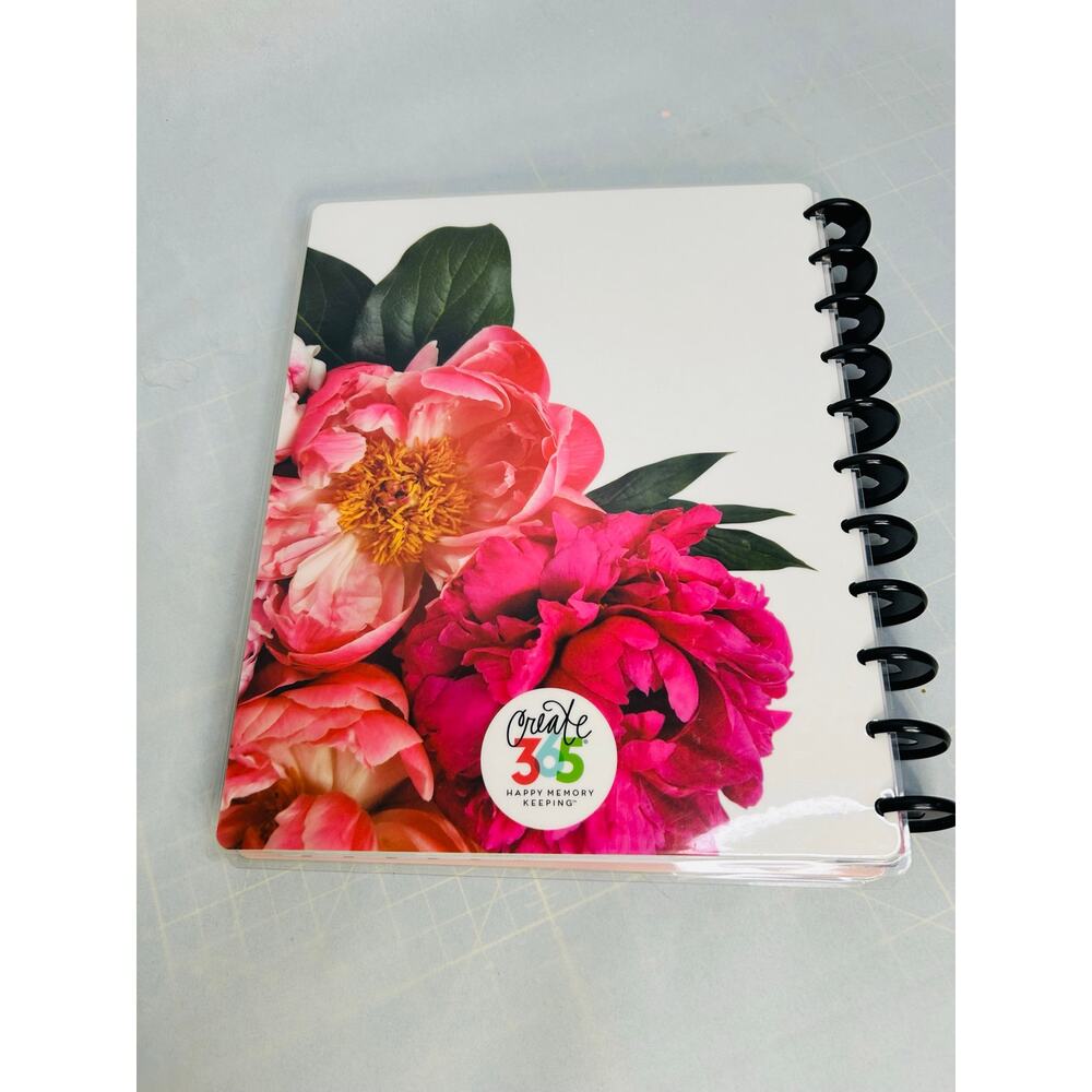 NEW The Happy Planner Memory Keeper Undated Floral Print Art Work Journaling - Picture 2 of 5